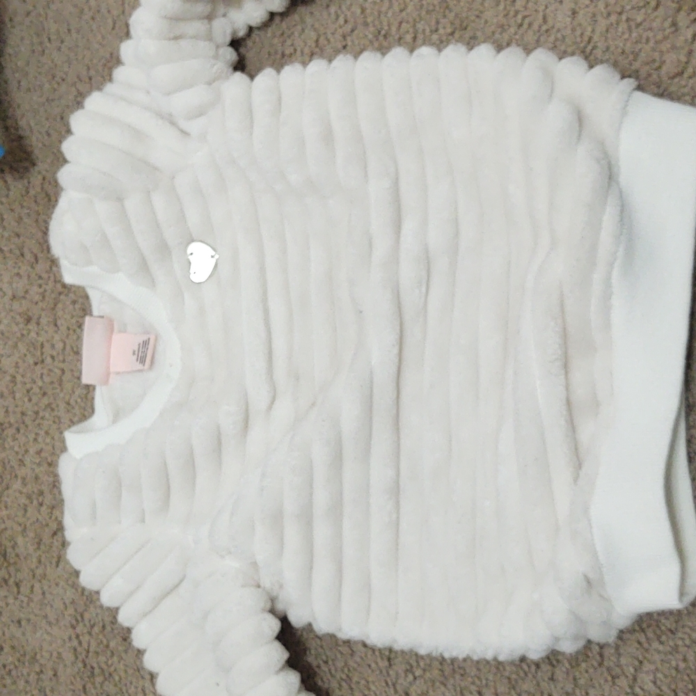 Girls sweater